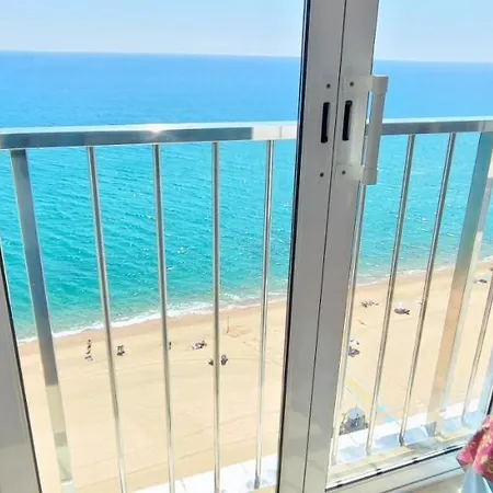 Petit Palace Apartment